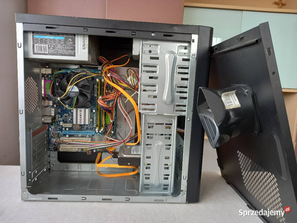 Retro stary komputer PC Klasy Celeron  Tomaszów Lubelski