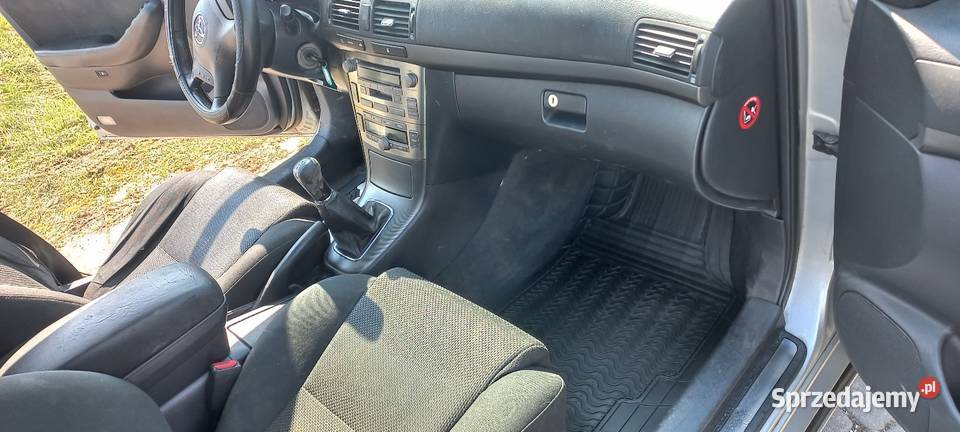 Toyota Avensis T25 D4D Hak Kombi w pełni sprawne Skaryszew