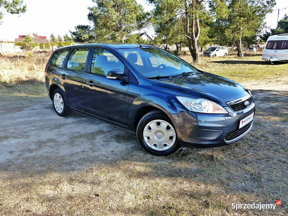 Ford Focus 16 16VSilverXKlimaElektrykaMały wspomaganie kierownicy Piła sprzedam