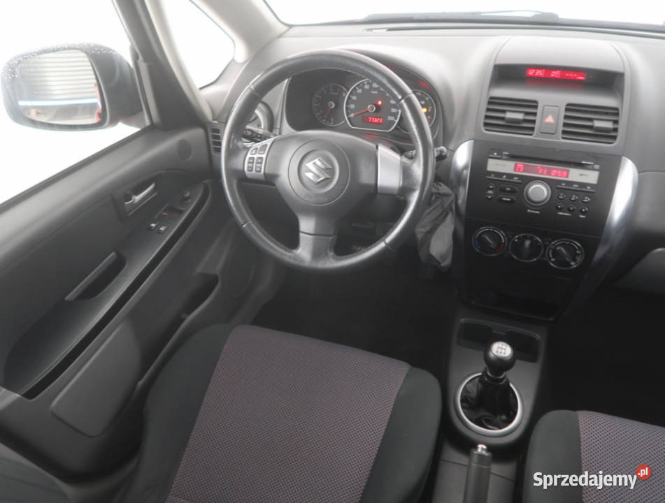 Suzuki SX4 16 VVT czerwony Bielany Wrocławskie