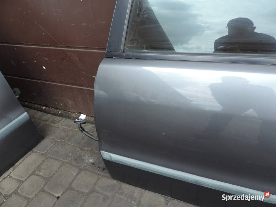 VOLVO V40 I FL DRZWI LEWE TYLNE TYŁ 34722 Nowy Sącz sprzedam