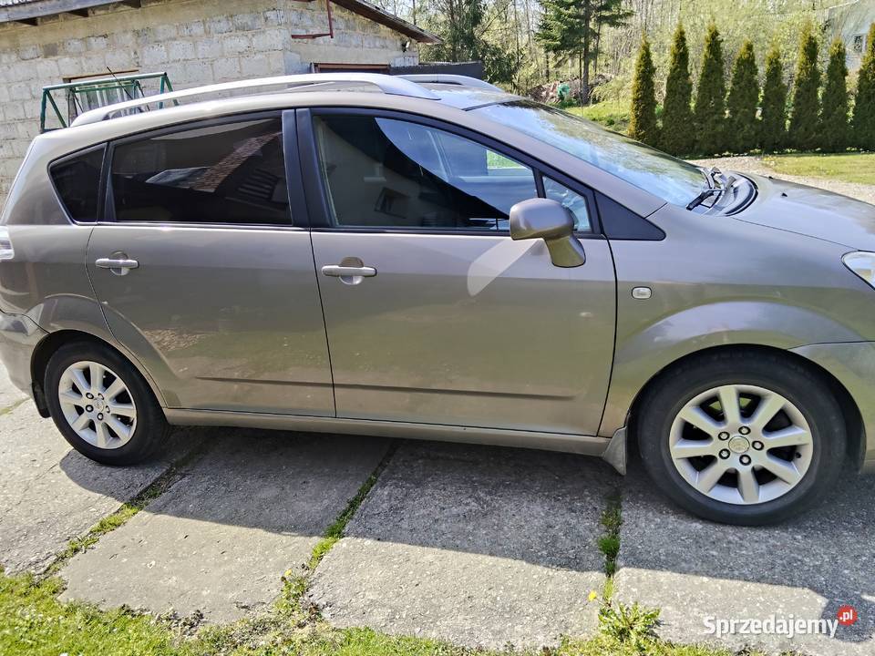 TOYOTA Corolla Verso 18PBLPG Corolla Verso Samochody osobowe