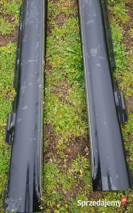 Listwa Progowa Mercedes CKlasa W205 197 komplet Radom