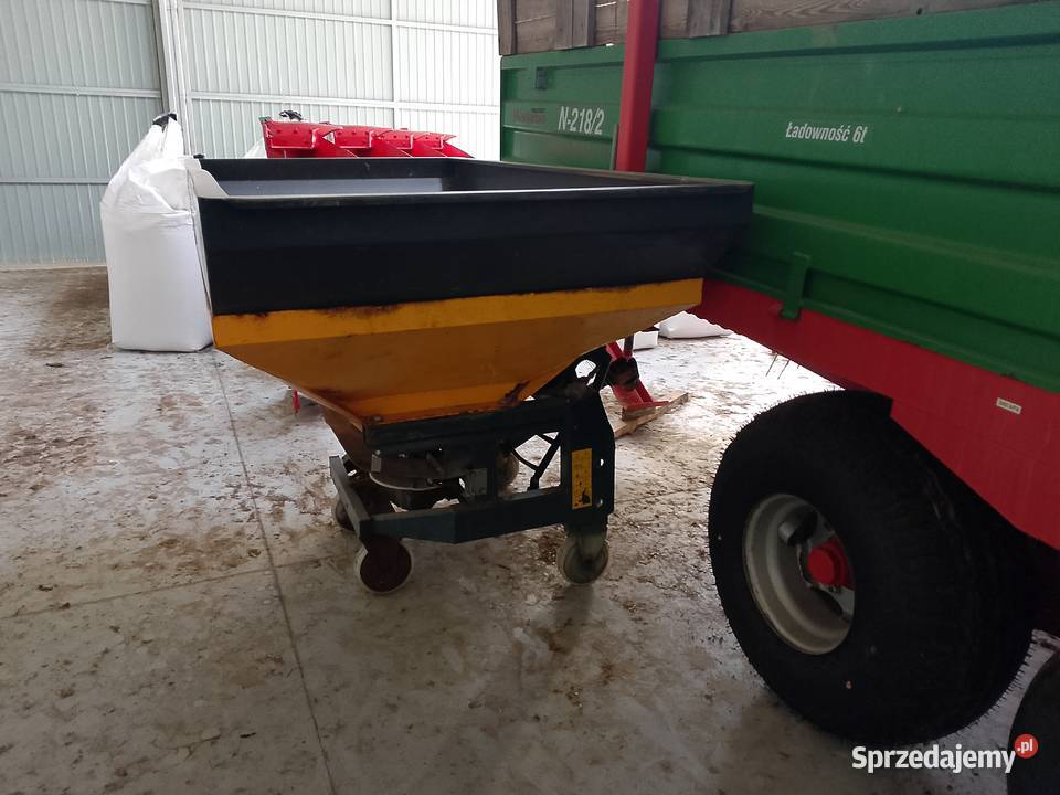 Sprzedam rozsiewacz nawozów Promar Myszyniec