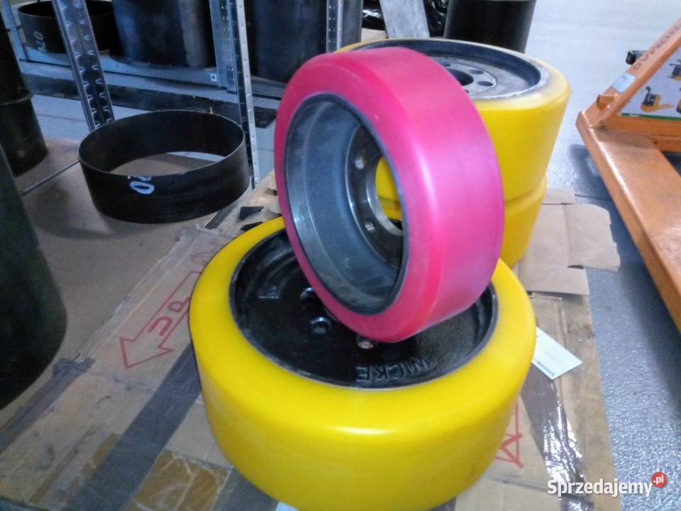 Koło napędowe TOYOTA BT 250x7580 7577494 7577495 Wózki widłowe Wózki widłowe Kutno sprzedam