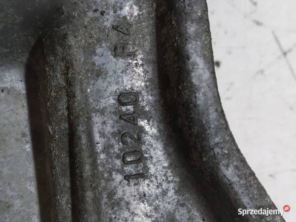 MISKA OLEJOWA 18 HYBRID Toyota Auris II 2012