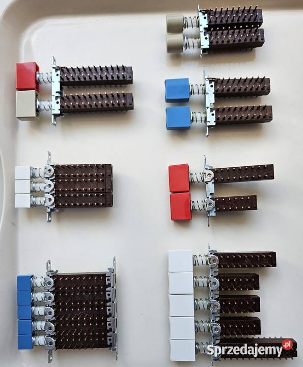 Przełączniki Isostat firmy Unitra nowe Gliwice sprzedam