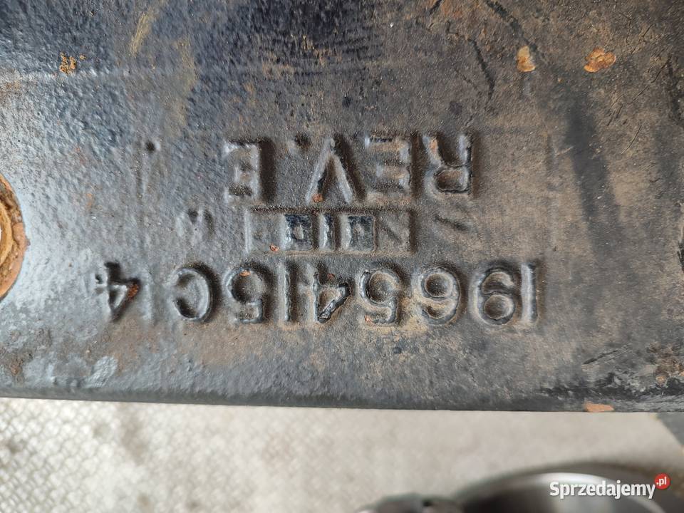 Cylinder ramię wałekpodnośnika Case 7110 7120
