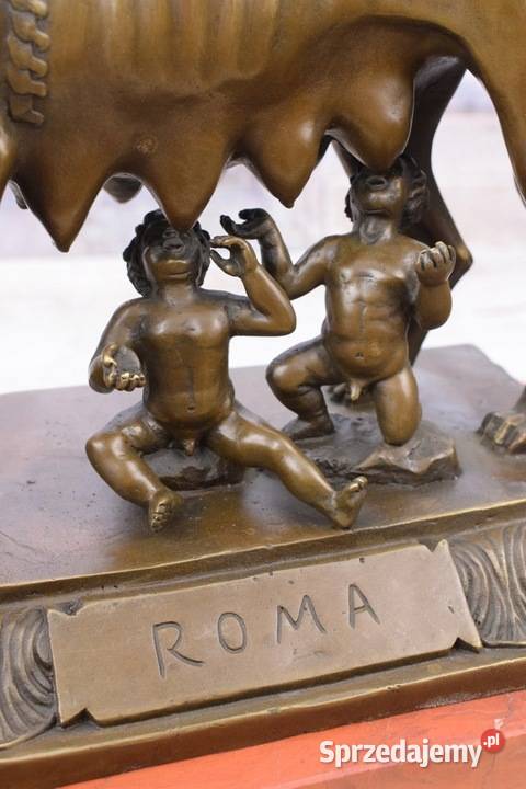 Wilczyca Kapitolińska Romulus i Remus Figura z Kraków