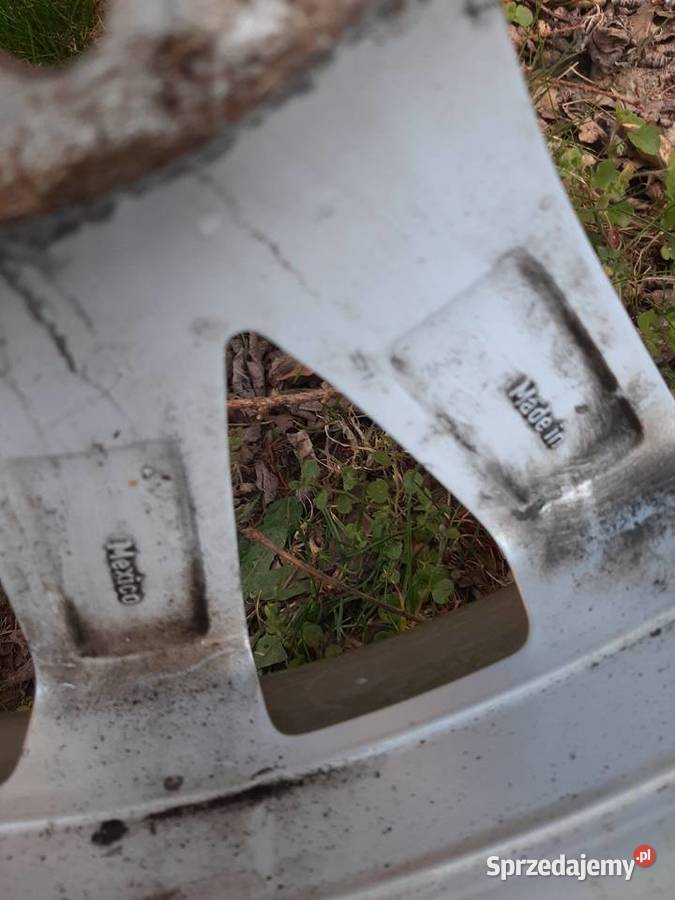Alufelga 17 koło Volkswagen 5K0 z oponą Michelin Warszawa