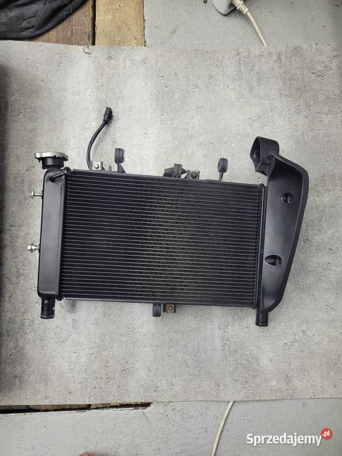 YAMAHA MT 09 MT09 MT09 OEM 2124 CHŁODNICA WODY Nowy Tomyśl
