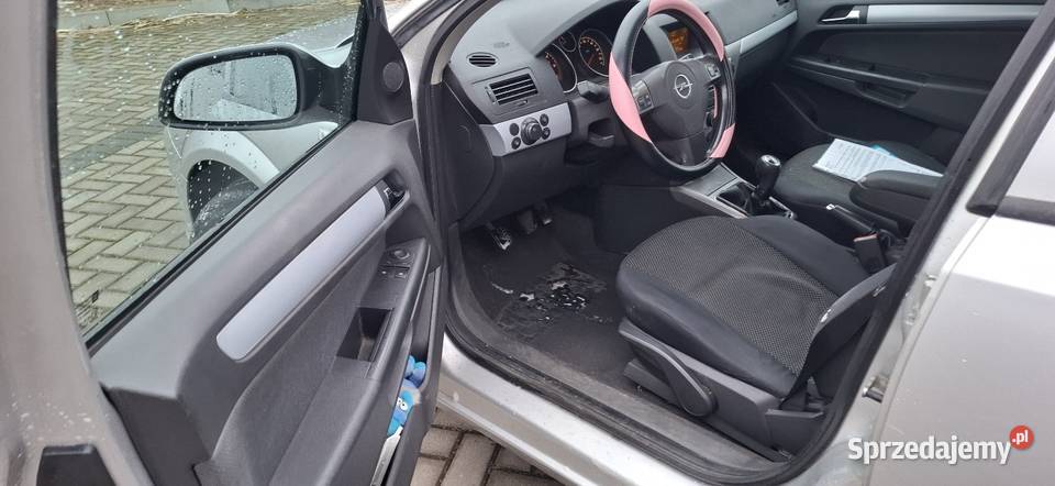 Opel Astra H 17 Diesel 2004r stan nieuszkodzony