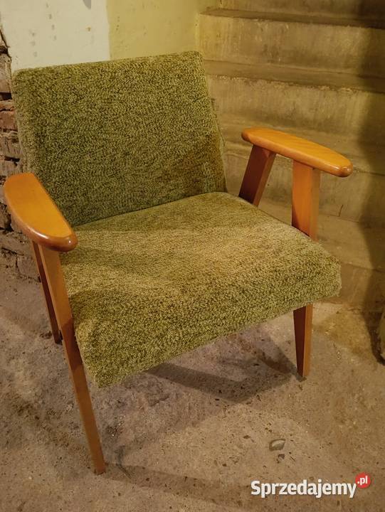 Fotel 366 Chierowski PRL stan drewna Fotele Kraków sprzedam