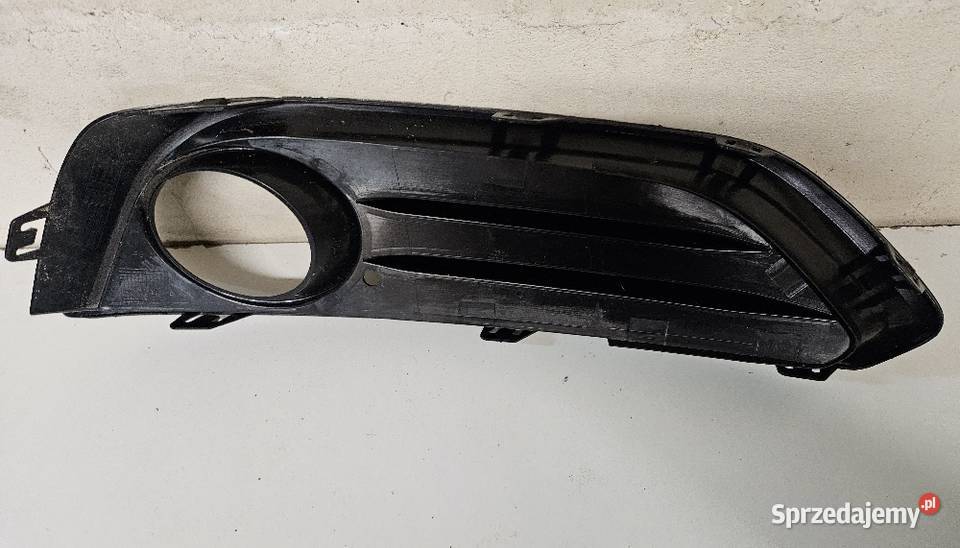 BMW 2 F22 LIFT LCI KRATKA PRAWA ZDERZAKA PRZÓD osobowe Międzychód sprzedam