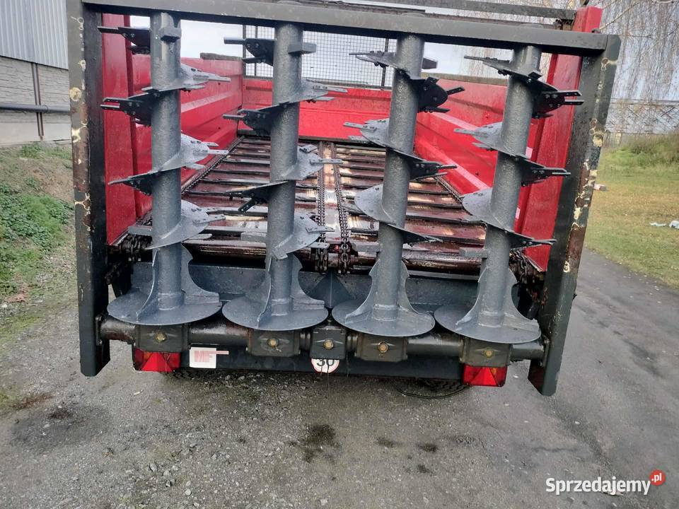 Rozrzutnik obornika metal fach tandem 6 ton Rozrzutniki obornika wielkopolskie Śmigiel