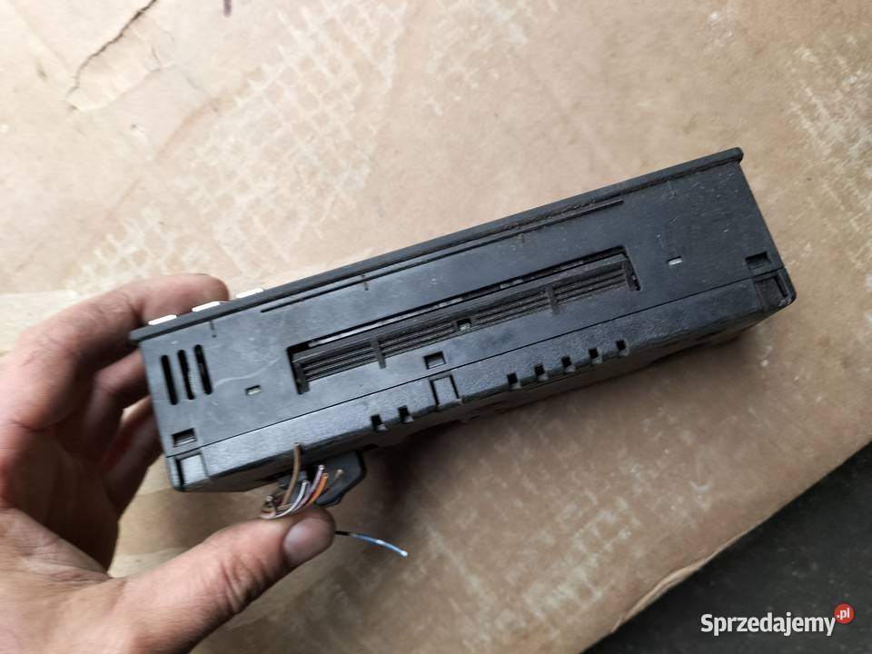 PANEL NAWIEWU KLIMATYZACJI BMW E36