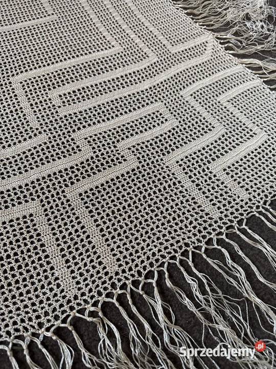 obrus szydełkowy z frędzlami rękodzieło inny kolor Zabrze