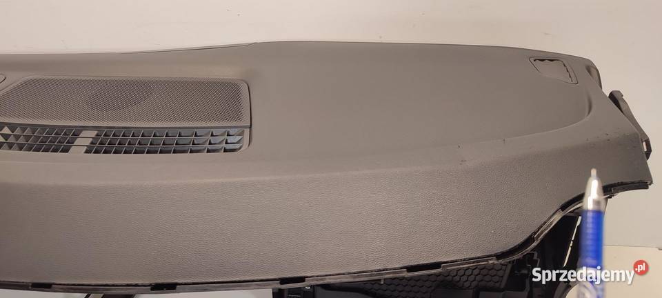 VW TAYRON DESKA KOKPIT RHD ANGLIK 57M857003C