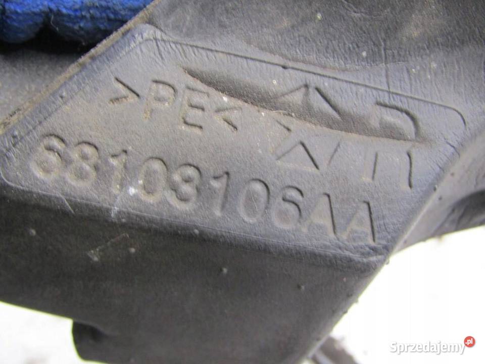 WYGŁUSZENIE PIANKA BŁOTNIKA PRAWY PRZÓD JEEP