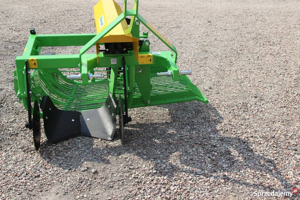 Kopaczka Kopaczki do ziemniaków wibracyjna Bomet Rogóźno