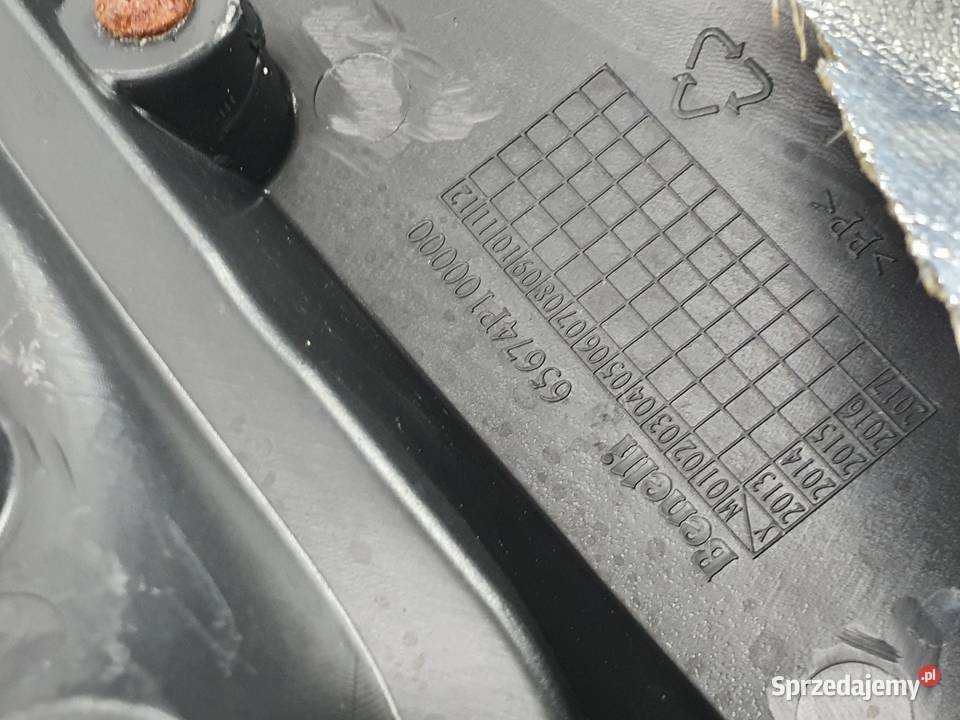 Boczek Owiewka Oslona Benelli 302 Łódź