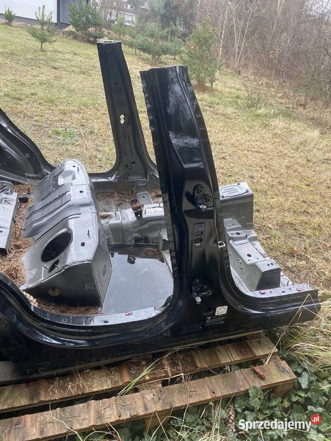 RANGE ROVER VELAR L560 LIFT 2021 2023 Podwozie Sękocin Nowy sprzedam