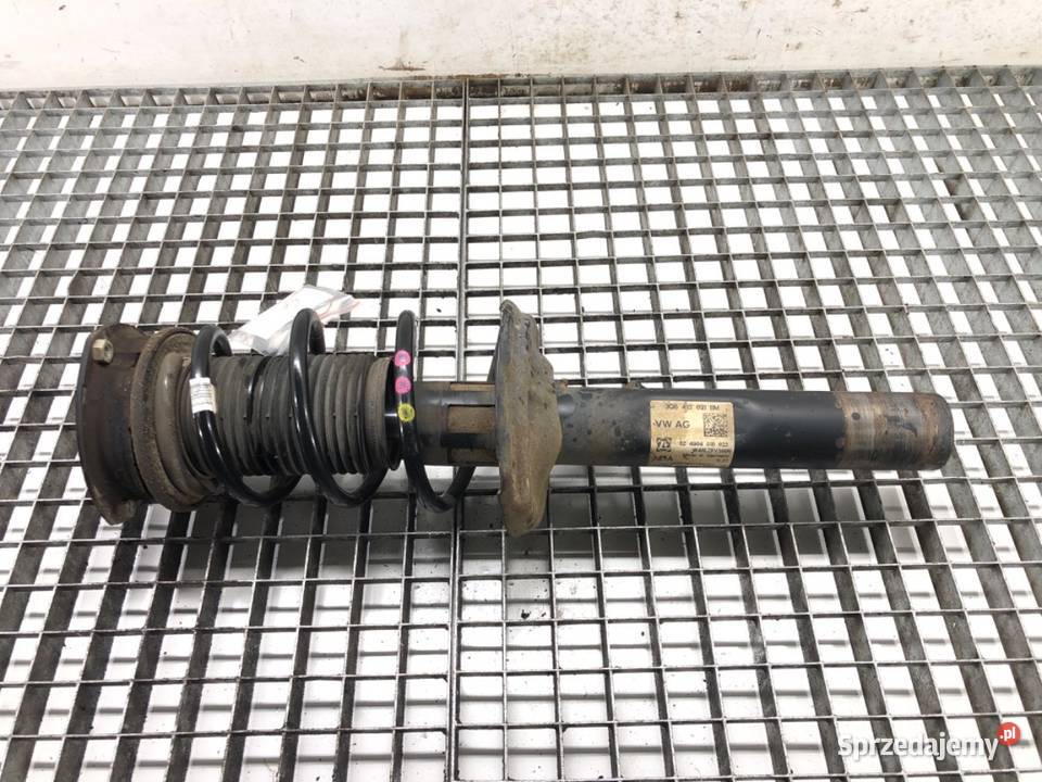 AMORTYZATOR PRAWY PRZÓD ZE SPRĘŻYNĄ VW PASSAT B8