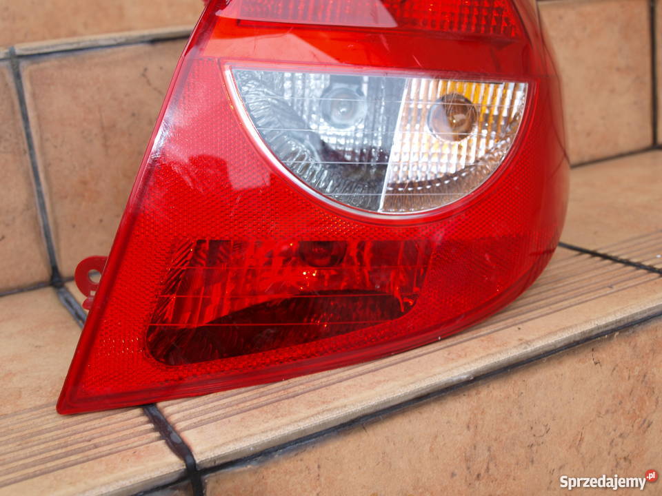Renault Clio 3 lampa prawa tył 2005 2009r europa Kalisz