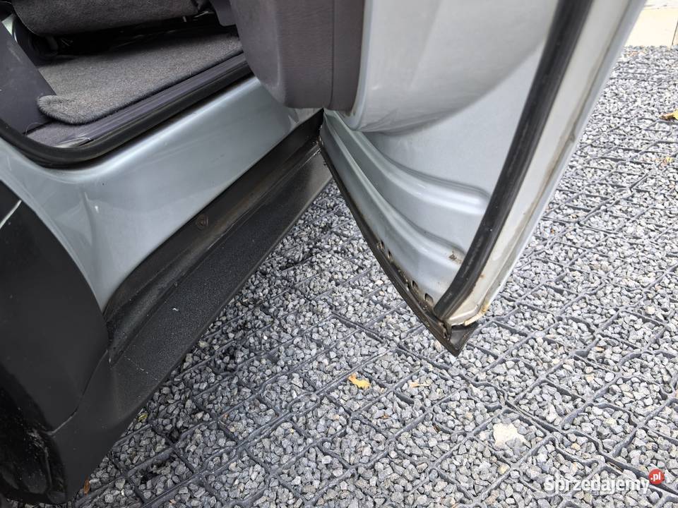 Mercedes A 17 Diesel 2003 Klima Elektryka Wspoma srebrny sprzedam