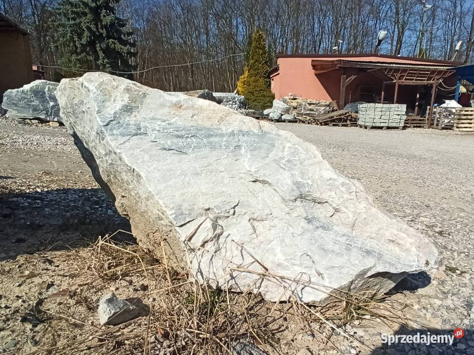 Głaz Lazurowy Duży Głaz Kamień niebieski skała Oświęcim