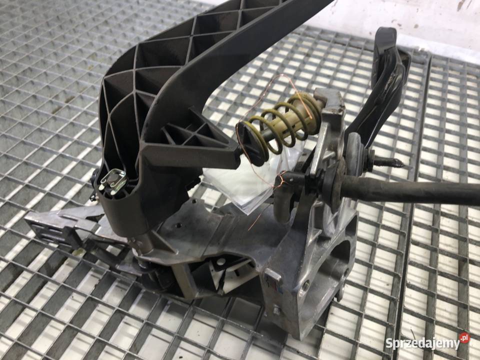 PEDAŁY MANUAL AUDI A4 B7 0408 19 116