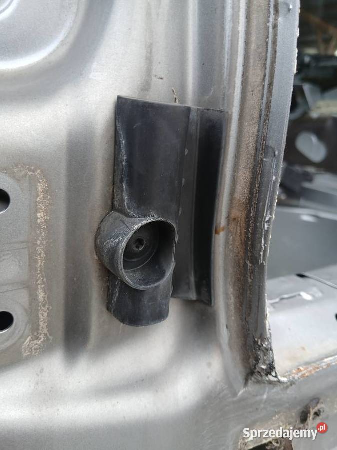 Górny Ślizg mocowanie zderzaka lewy tył Audi A6 śląskie Szczerbice