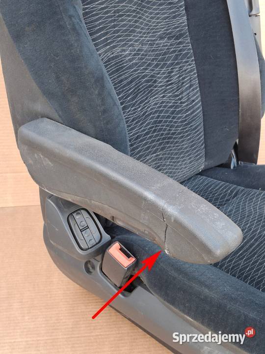 MERCEDES ACTROS MP4 FOTEL KIEROWCY LEWY ciężarowe Bieleń