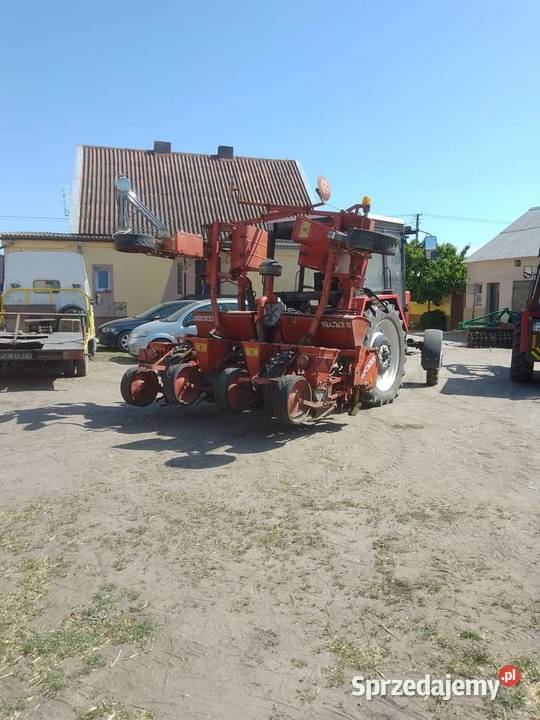 Siewnik do kukurydzy Becker 6 rzędowy nieuszkodzony Wapno