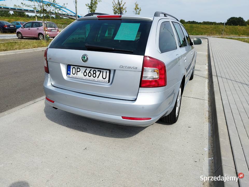 Skoda Octavia 2 kombi Ambiente 16mpi 102 ładny 249000km
