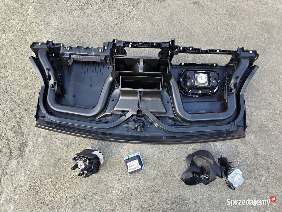 Toyota Proace Jumpy Spacetourer Traveller deska Deski rozdzielcze, konsole sprzedam