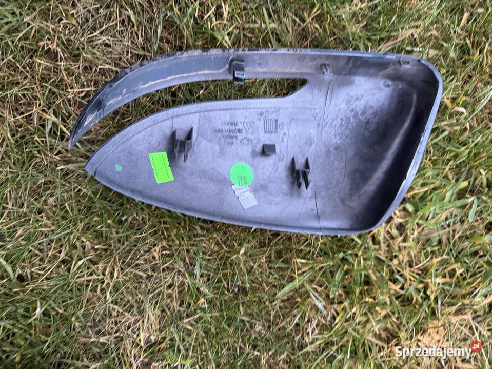 Osłona lusterka prawego Hyundai i20 2017r Piaseczno