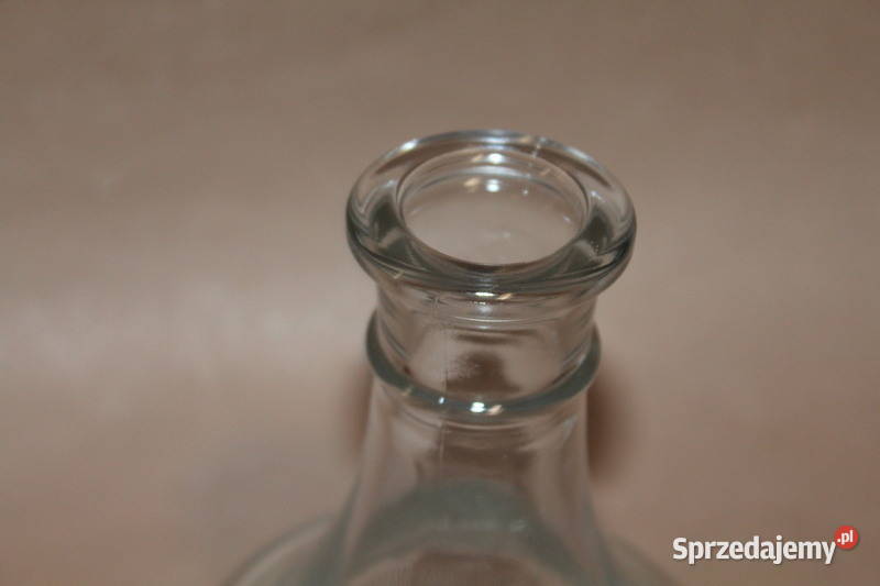 Szklana karafka 594 FiaF Szczecin