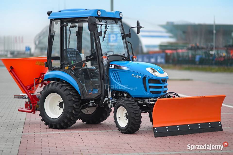 LS Tractor XJ25 MEC 4x4 244 IND CAB pług do podkarpackie Tajęcina