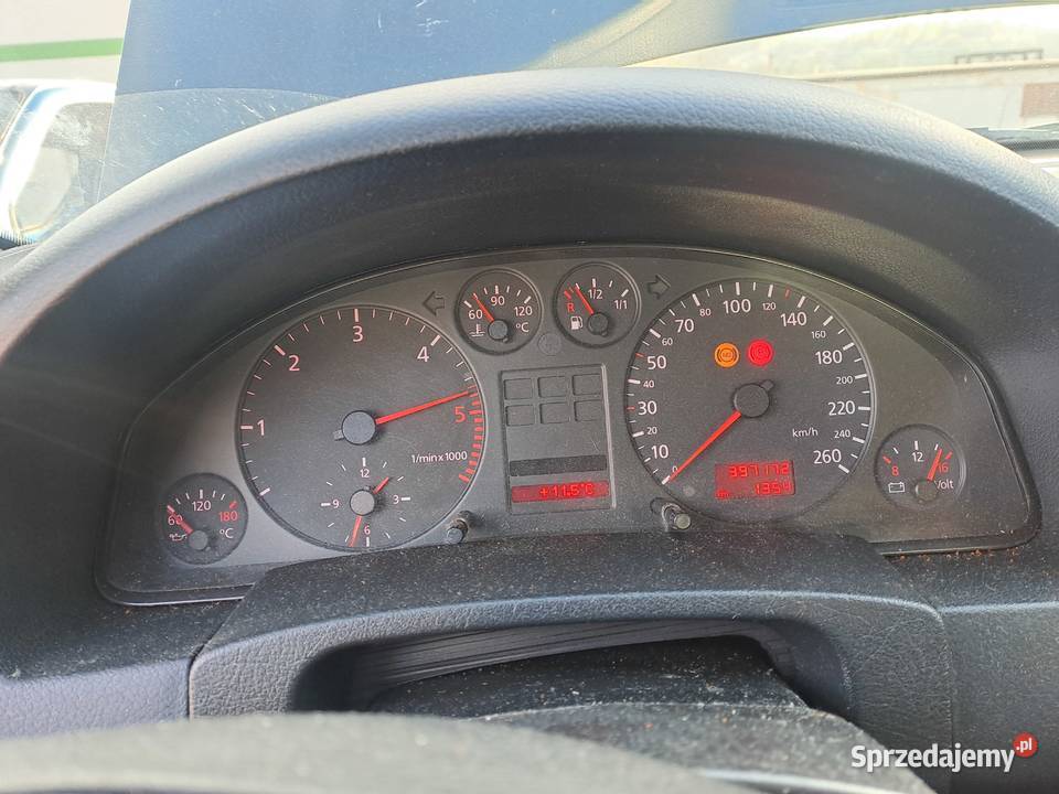 Audi A6 C5 19 TDi 130 AWX skrzynia 6biegowa Rok produkcji 2003 Jastrzębie-Zdrój