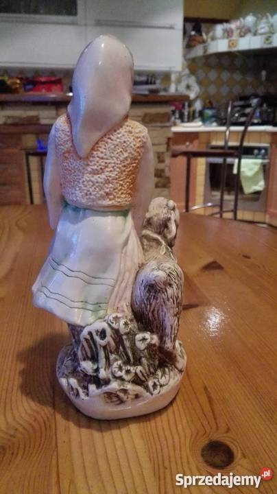 Figurka pasterki węgry