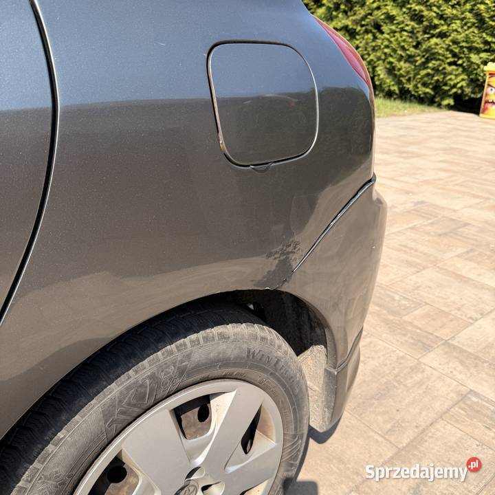 Toyota Corolla 16 SOL 2004 benzyna łódzkie Grabina