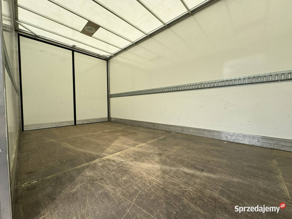 Iveco Daily 35S18 H HiMatic Salon 10palet drzwi Iveco Widełki