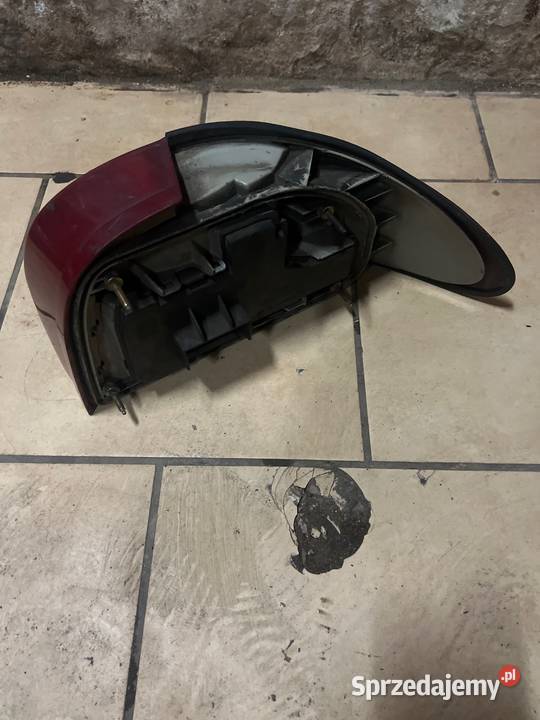 Lampa tył lewa ford mondeo mk1 osobowe