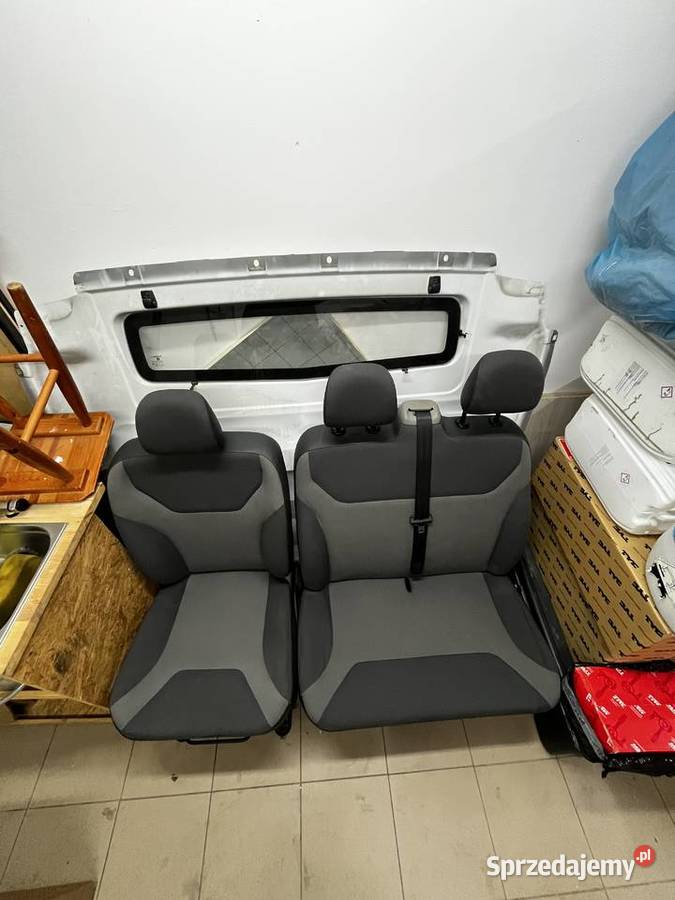 FotelKanapa TraficVivaro używane stan Pruszcz Gdański