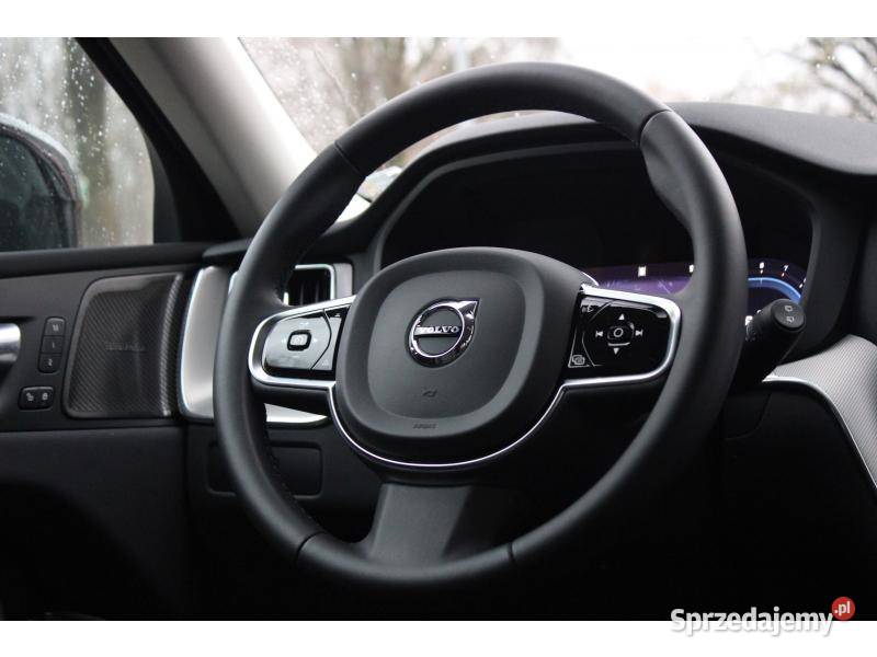 Volvo XC60 2023 prod 2000cm3 Warszawa sprzedam