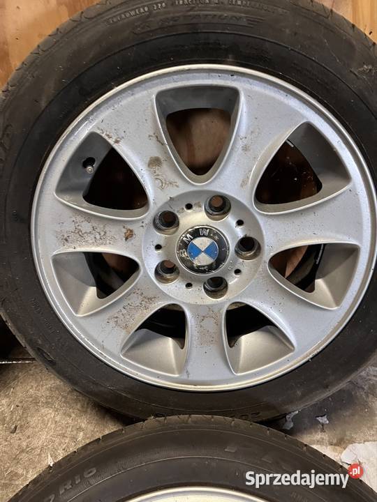 BMW Felgi aluminiowe 16 5x120 7j et44 Samochodowe
