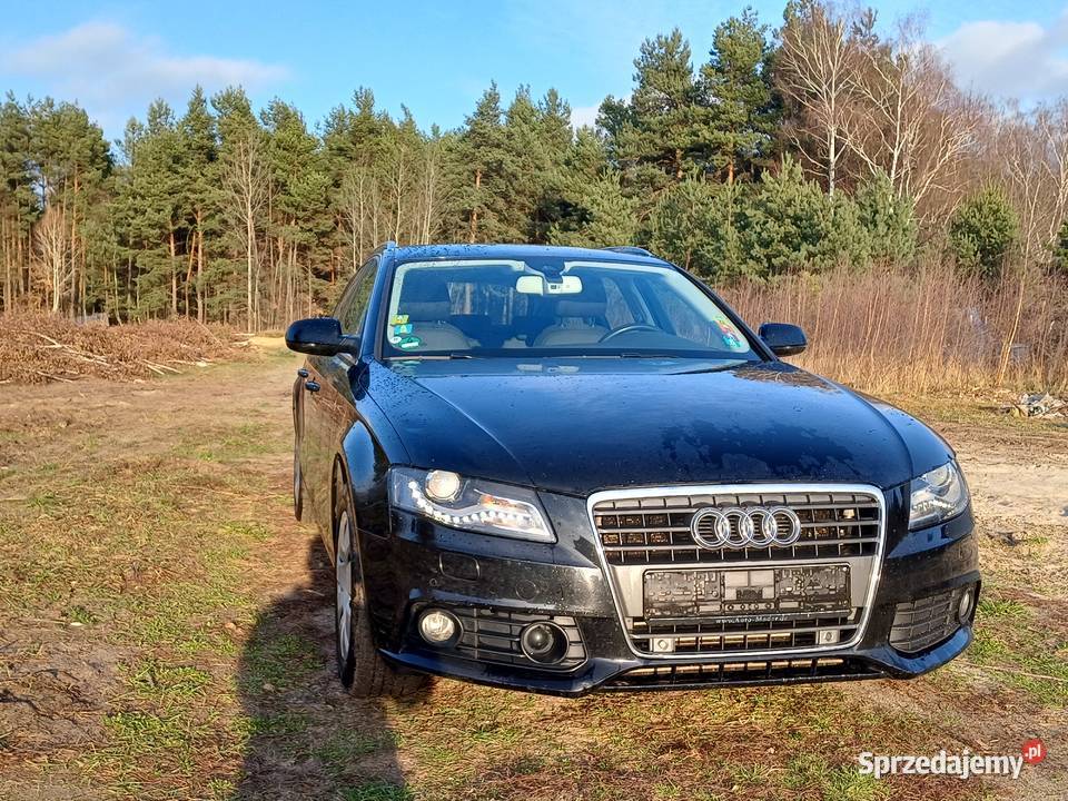 Sprzedam a4b8 2009