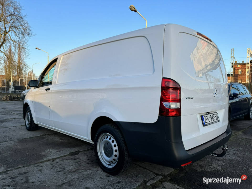 Mercedes Vito Niski przebieg kamera cofania Nowy furgon Szczecin