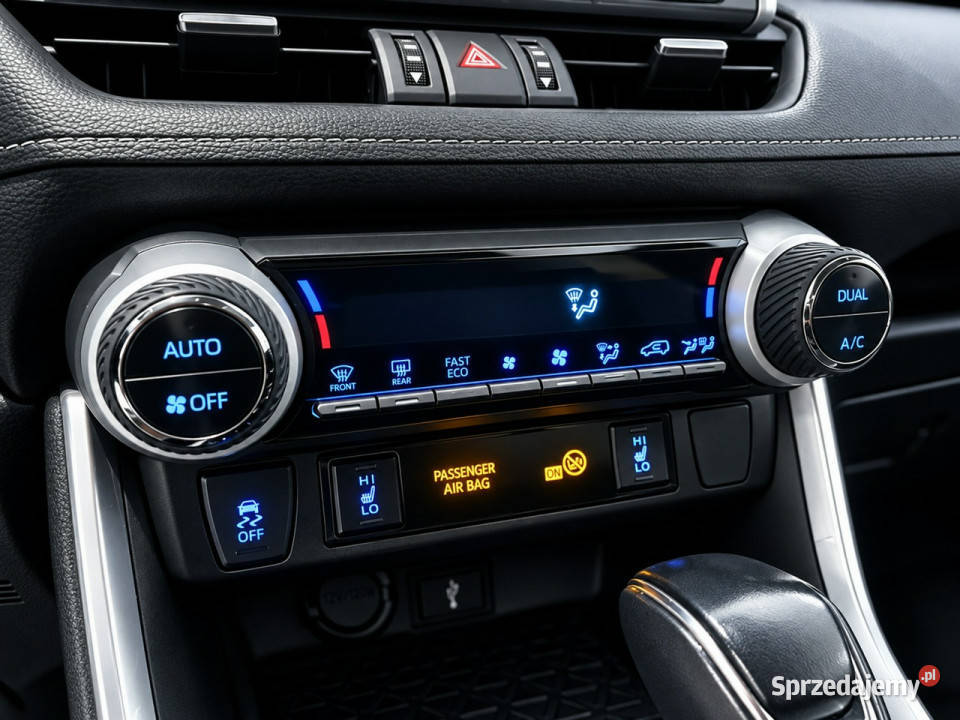 Toyota RAV4 V 2018 Sadlno sprzedam